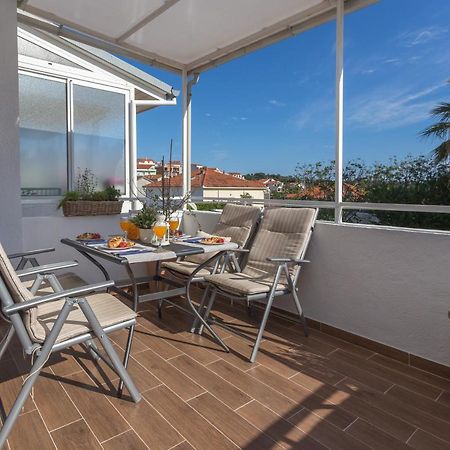 So Hvar So Good! Spacious With Terrace Хвар Екстер'єр фото
