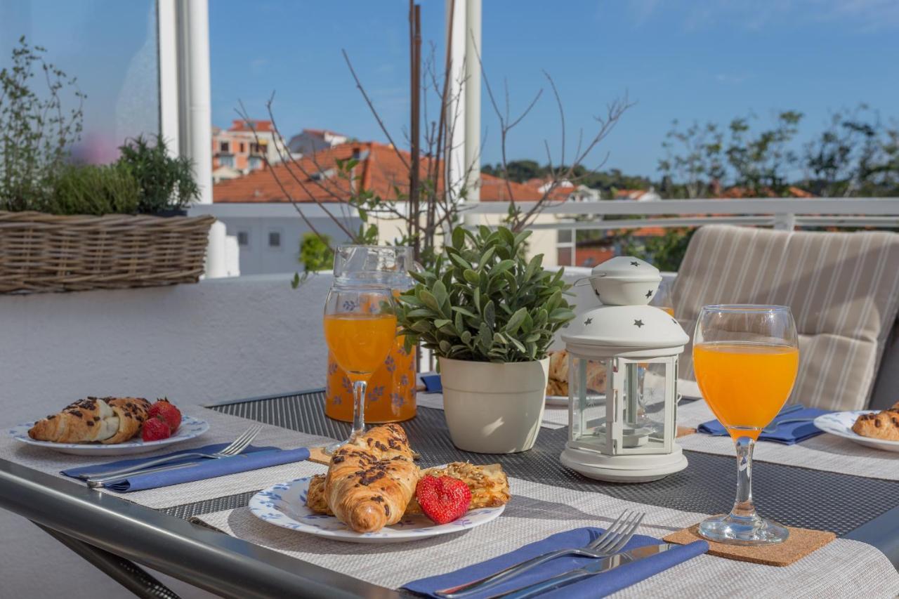So Hvar So Good! Spacious With Terrace Хвар Екстер'єр фото