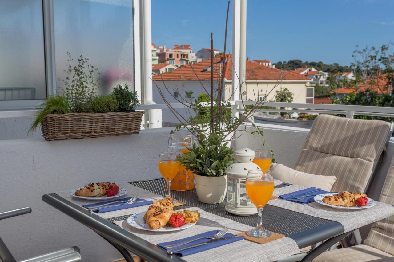 So Hvar So Good! Spacious With Terrace Хвар Екстер'єр фото