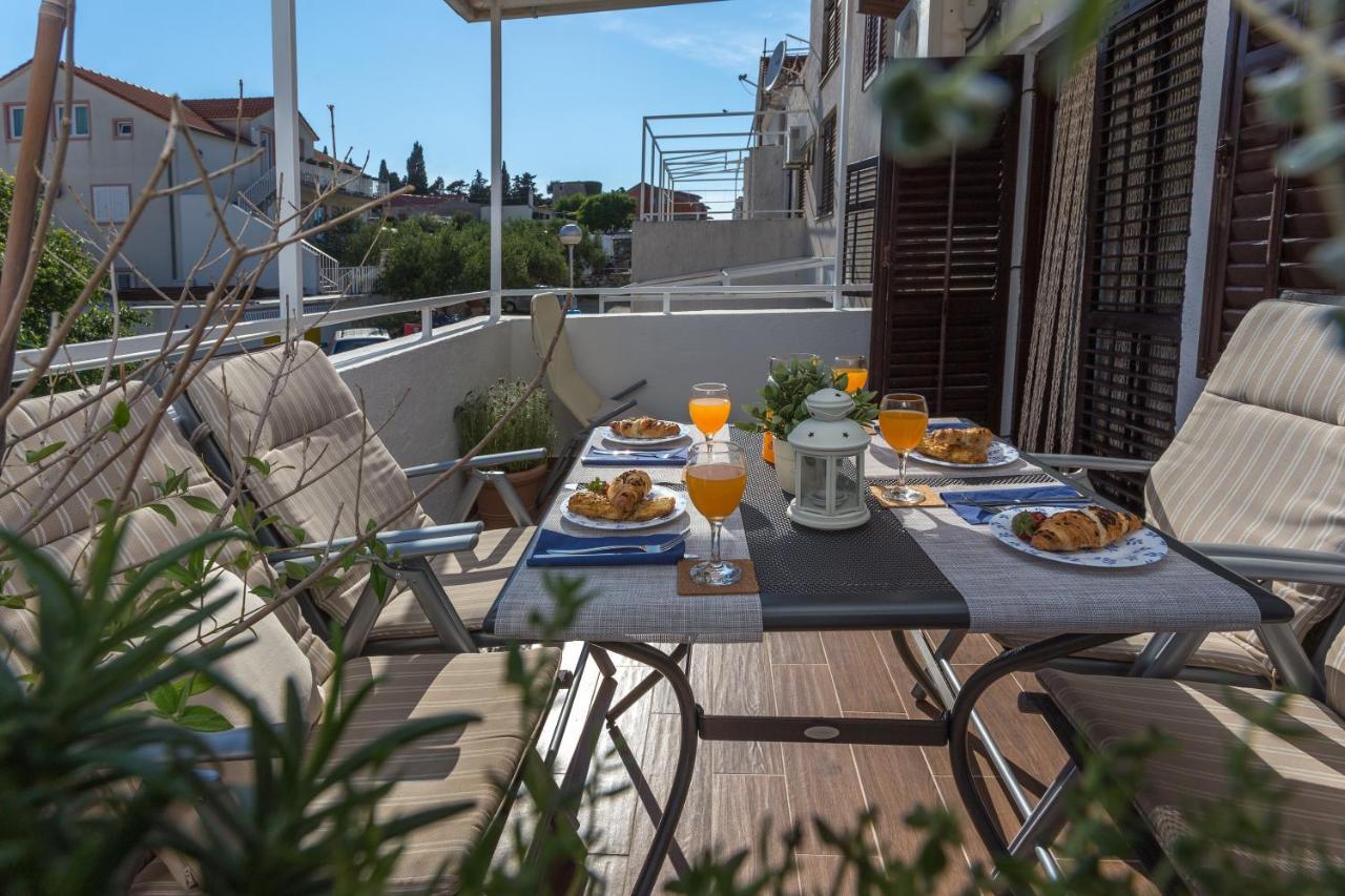So Hvar So Good! Spacious With Terrace Хвар Екстер'єр фото