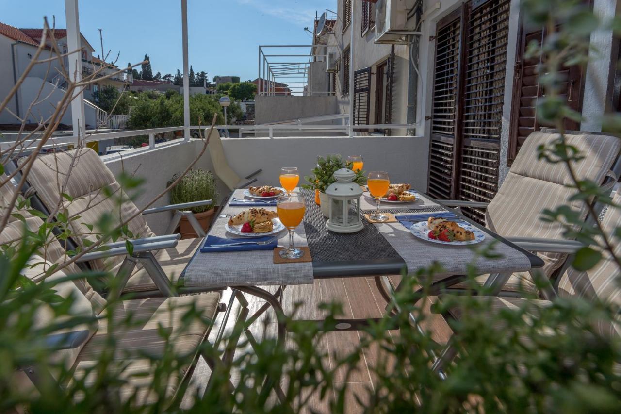 So Hvar So Good! Spacious With Terrace Хвар Екстер'єр фото