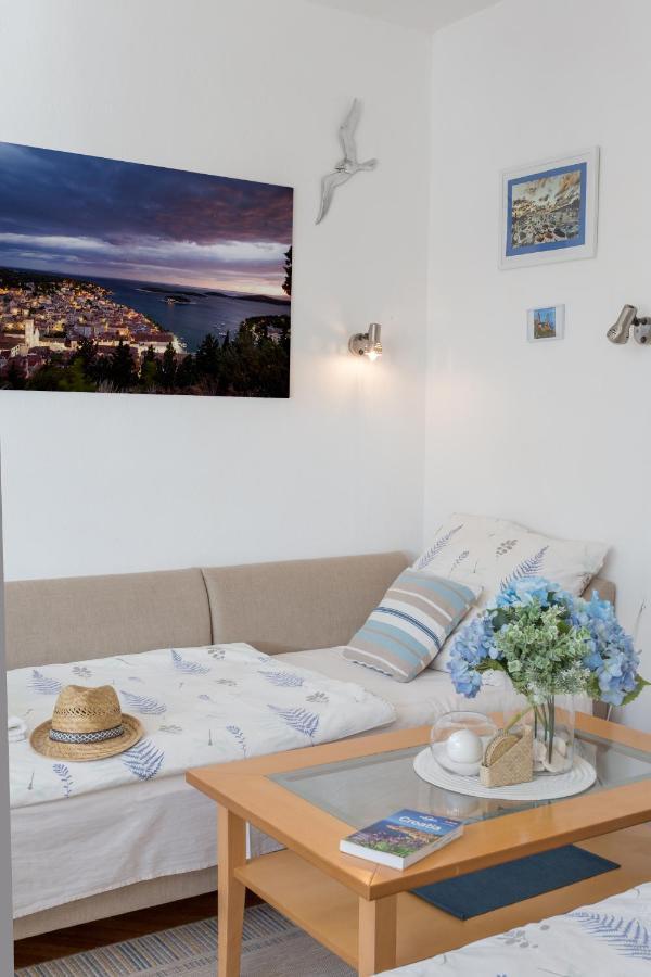 So Hvar So Good! Spacious With Terrace Хвар Екстер'єр фото
