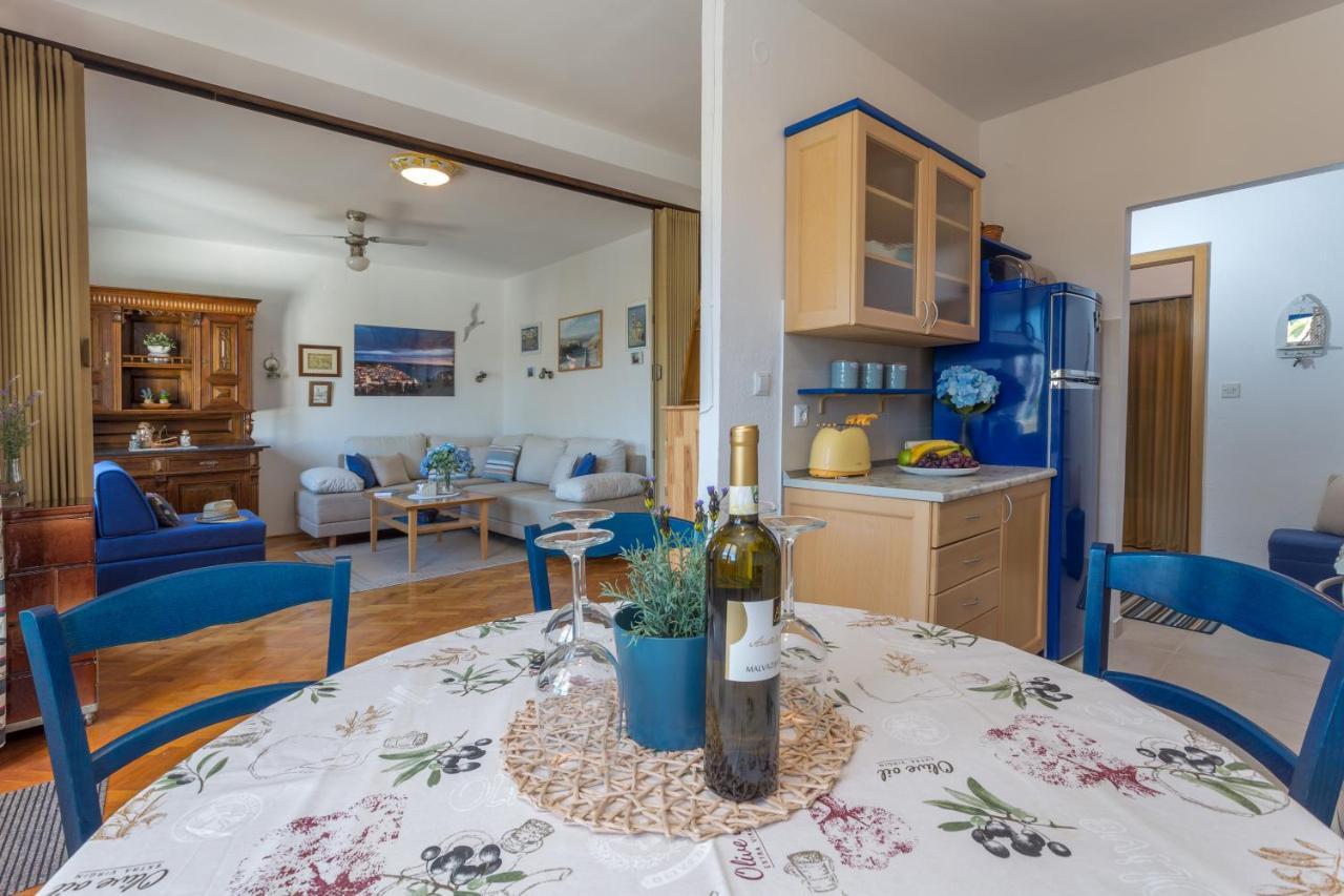 So Hvar So Good! Spacious With Terrace Хвар Екстер'єр фото