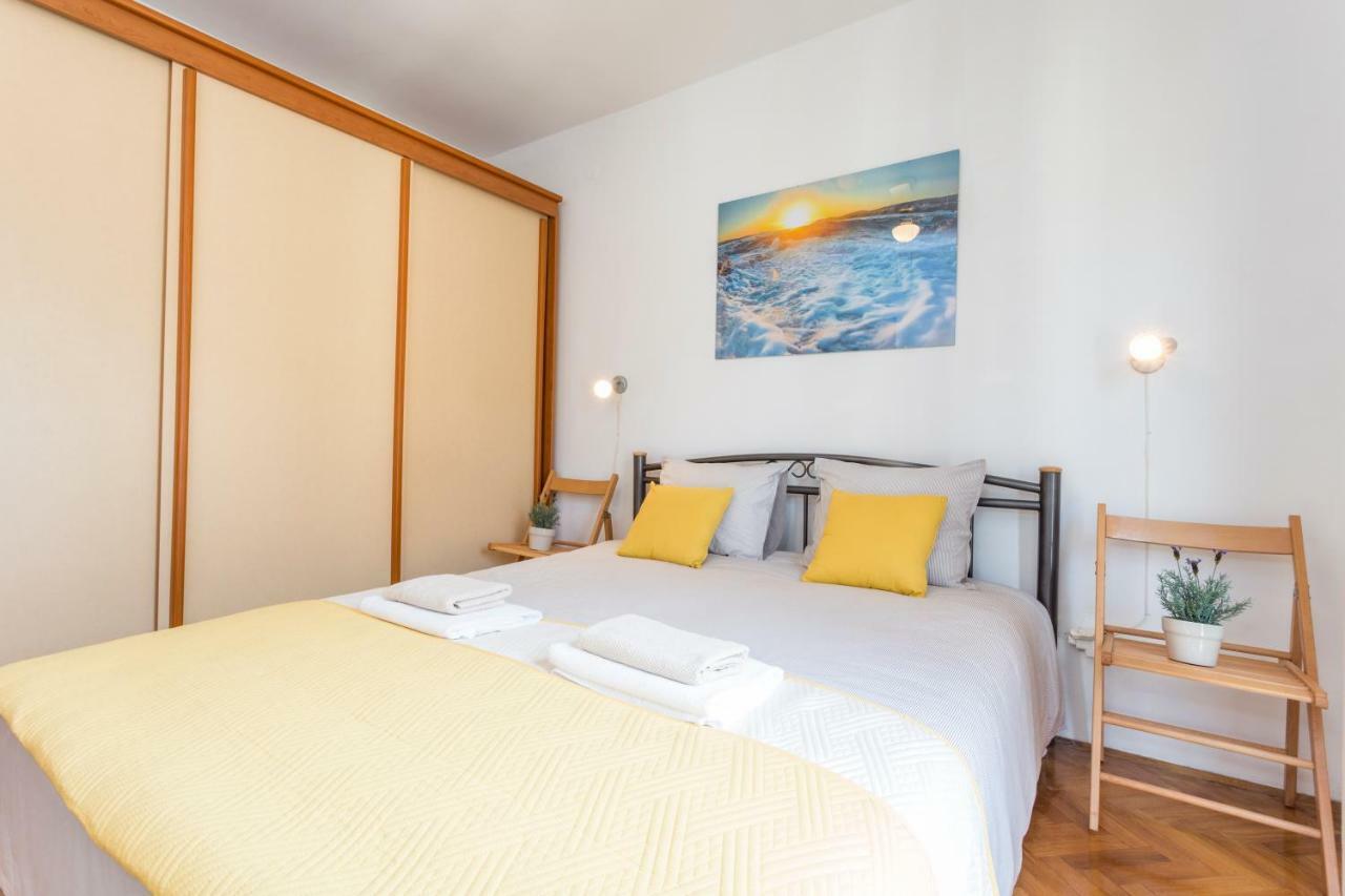 So Hvar So Good! Spacious With Terrace Хвар Екстер'єр фото